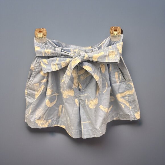 Light Blue & White High-Rise Pleated Shorts with Tie Belt, Size 4, 2 Pockets, Co - Picture 10 of 11